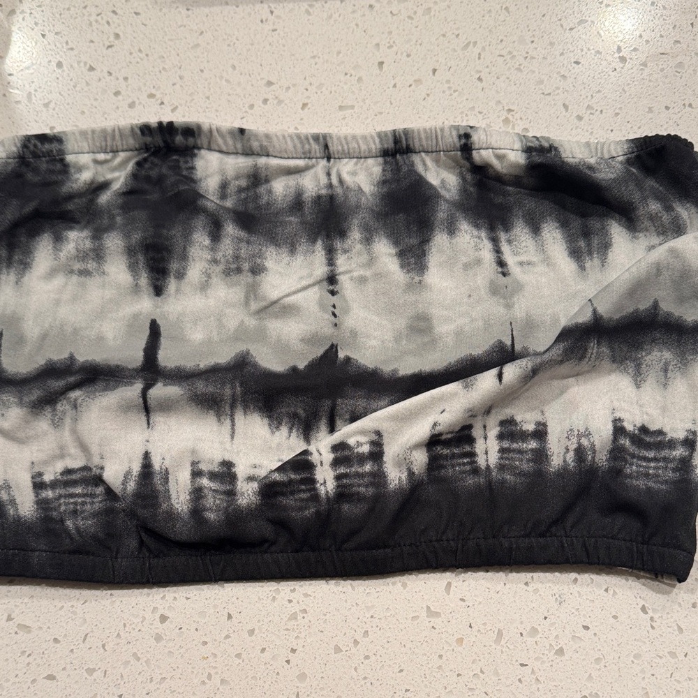 Black and White Tie-Dye Tube Top